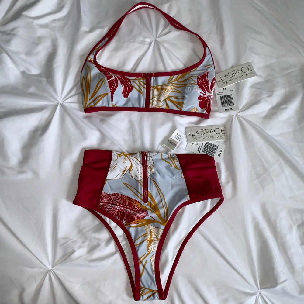 L ☆ SPACE zip-up bikini set